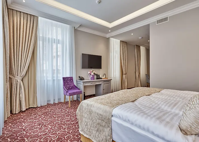 Golden Key Boutique Hotel