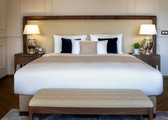 Villa Julius A Emma - Luxury Boutique Retreat